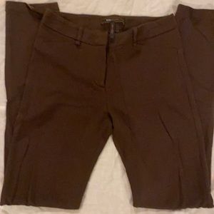 Brown zip and two hook legging